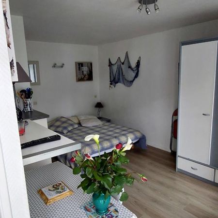 Studio Au Coeur Des Minimes A La Rochelle Ла-Рошель Экстерьер фото